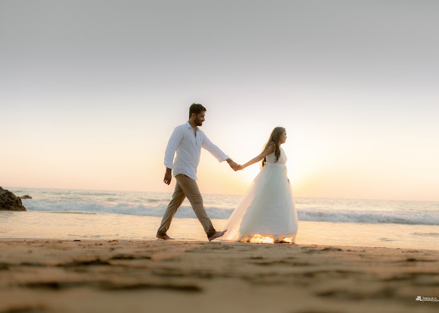 Aria & Devin — A Tuscan Vow